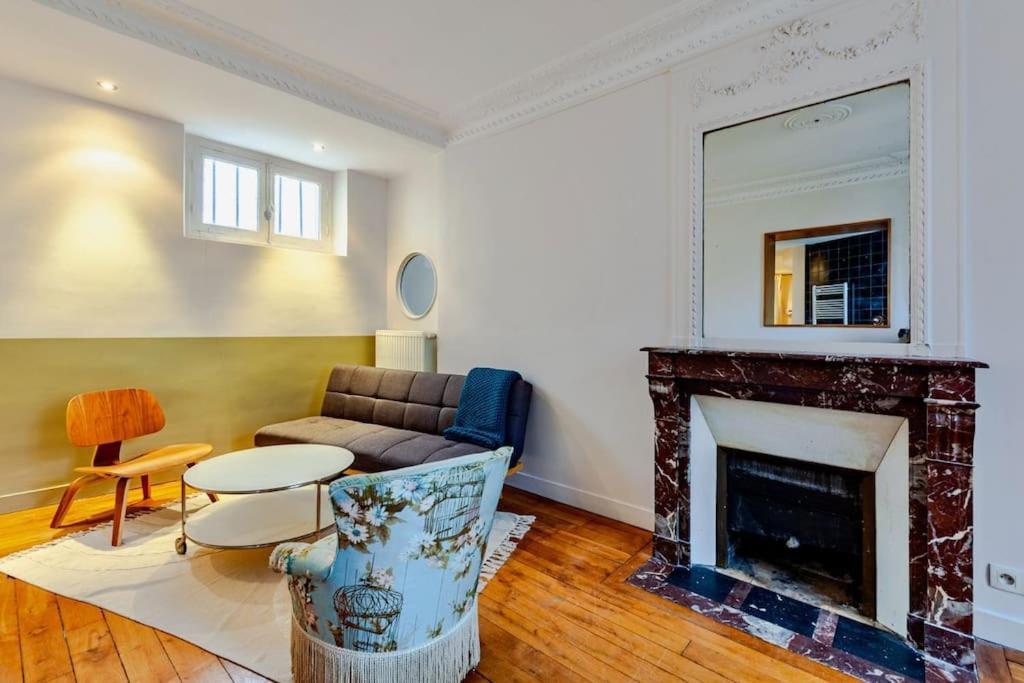 Charmant Appartement Au Coeur De 巴黎 外观 照片